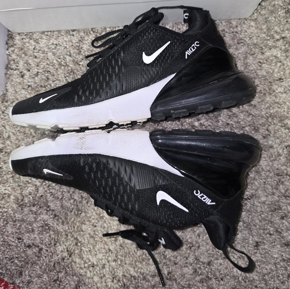 Nike Airmax 270 - Picture 4 of 6